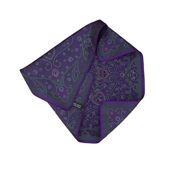 BEAUTIFUL Gray/Purple Geometric Silk Pocket Square ITALY 12.5"/ 12.5" EC - Picture 3 of 4